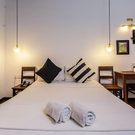 The Marian Boutique Lodging House Kuching Ngoại thất bức ảnh