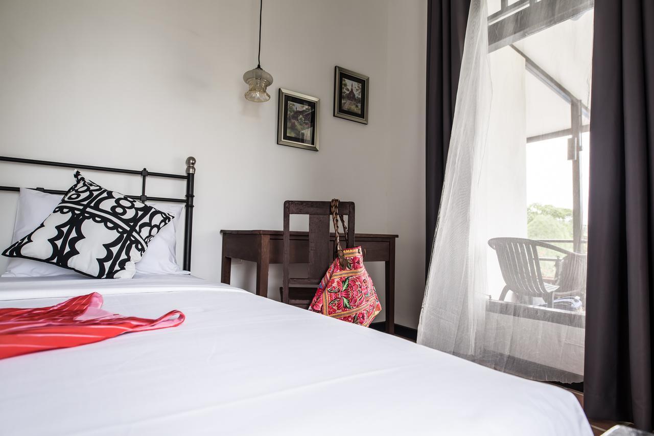 The Marian Boutique Lodging House Hotel Kuching Ngoại thất bức ảnh