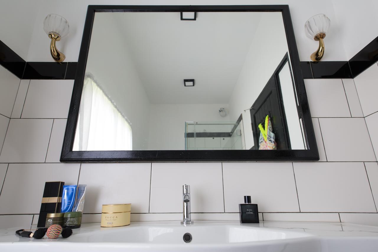 The Marian Boutique Lodging House Kuching Ngoại thất bức ảnh
