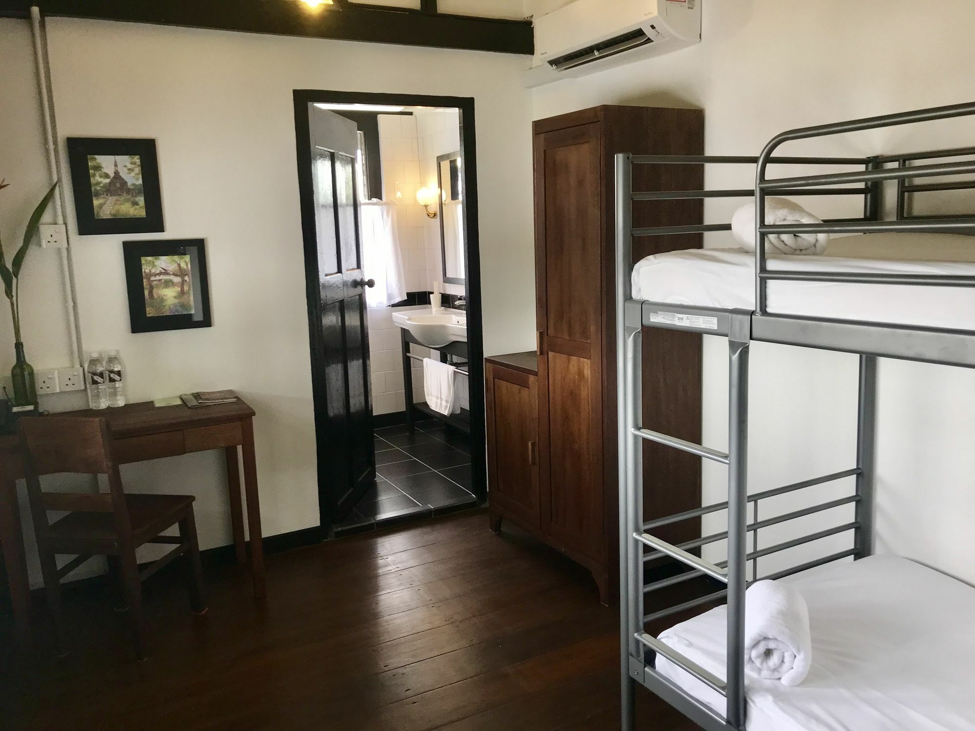 The Marian Boutique Lodging House Hotel Kuching Ngoại thất bức ảnh